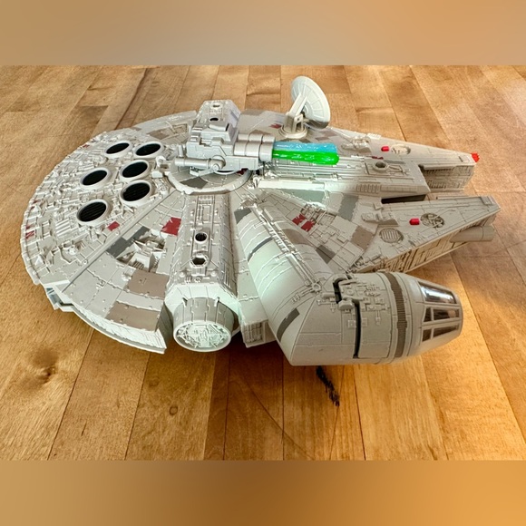 Star Wars millennium falcon toy Hero Vehicle - Picture 3 of 6